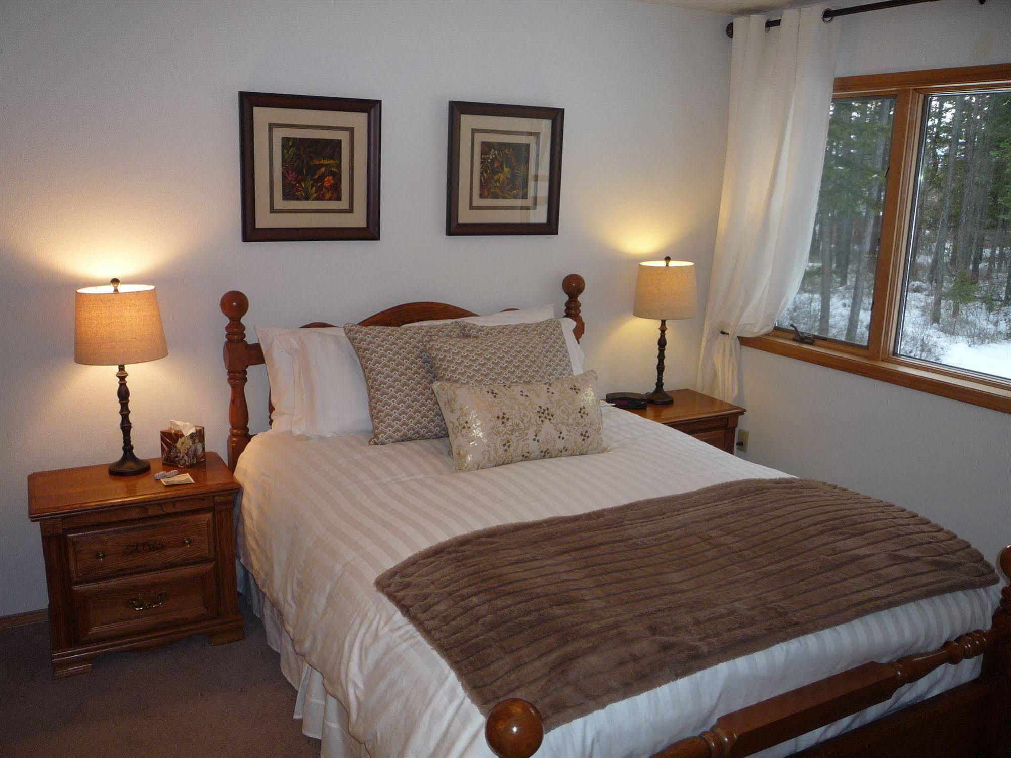 Meadow Lake View Bed And Breakfast Columbia Falls Exteriör bild