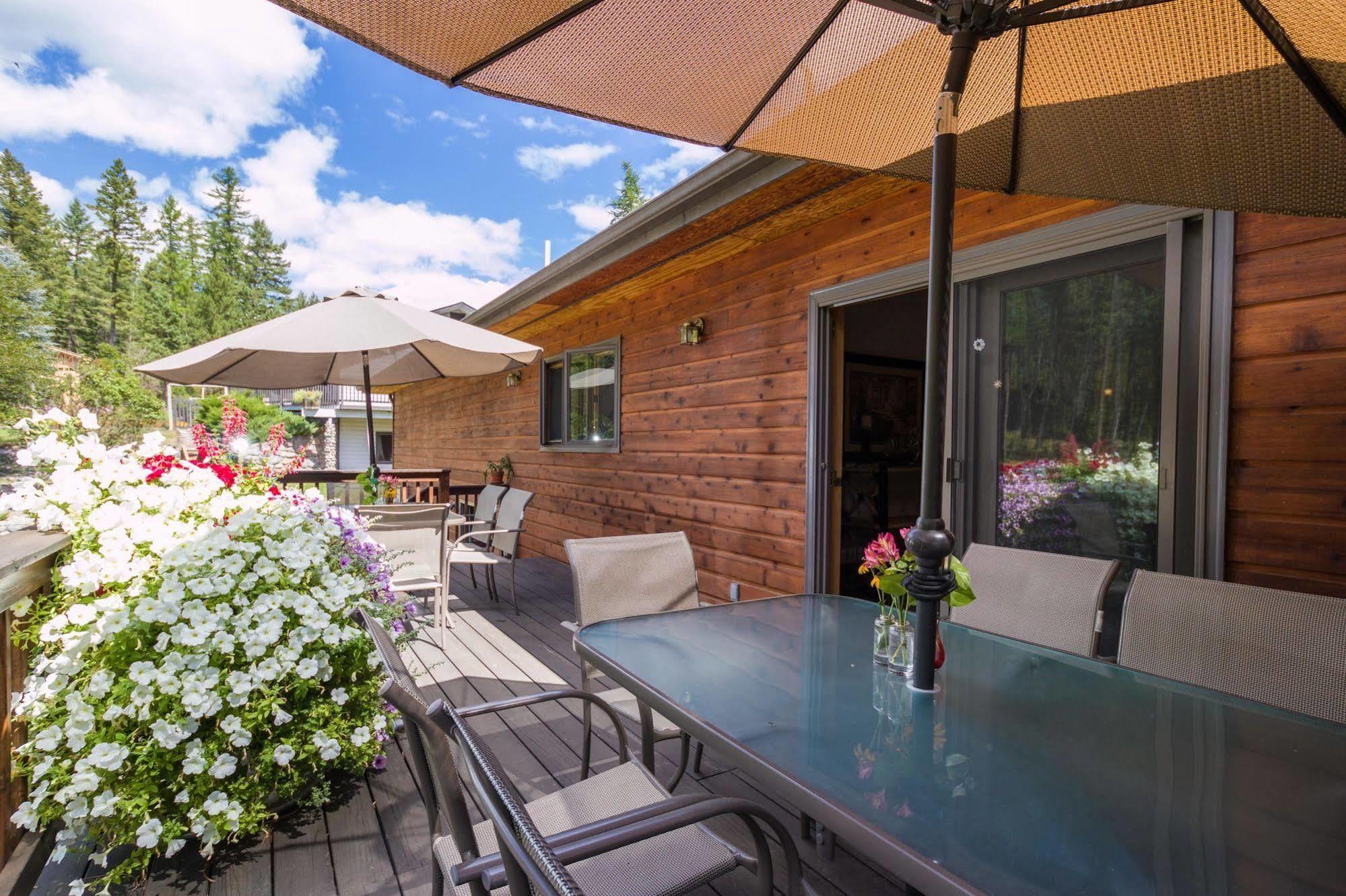 Meadow Lake View Bed And Breakfast Columbia Falls Exteriör bild